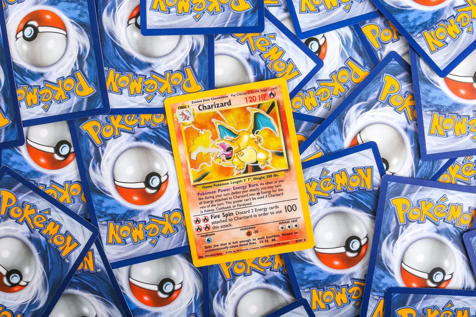 Pokémon Trading Card Game Charizard Card