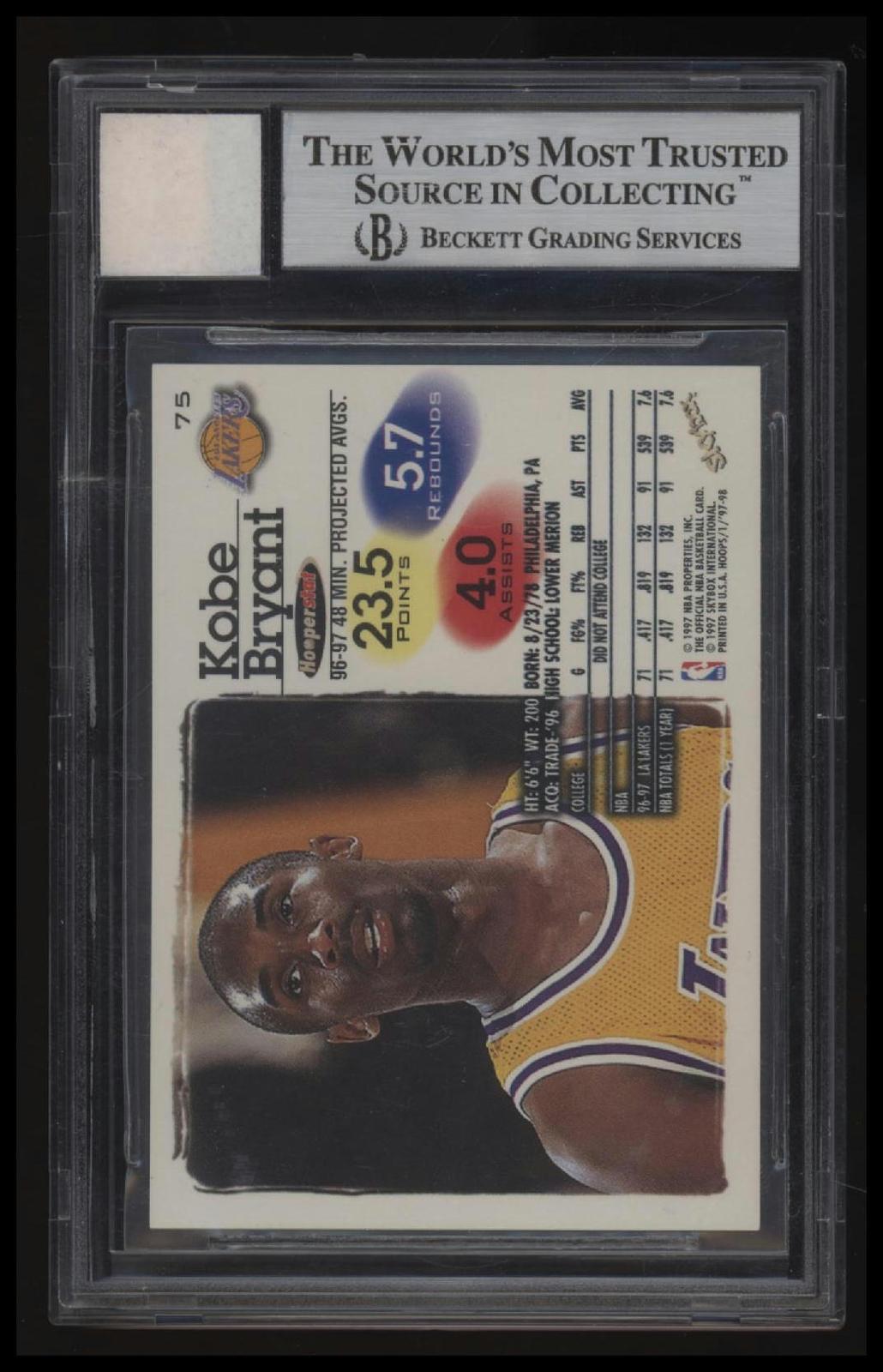 1997-98 Hoops Kobe Bryant (Beckett slab Game-Used Patch)