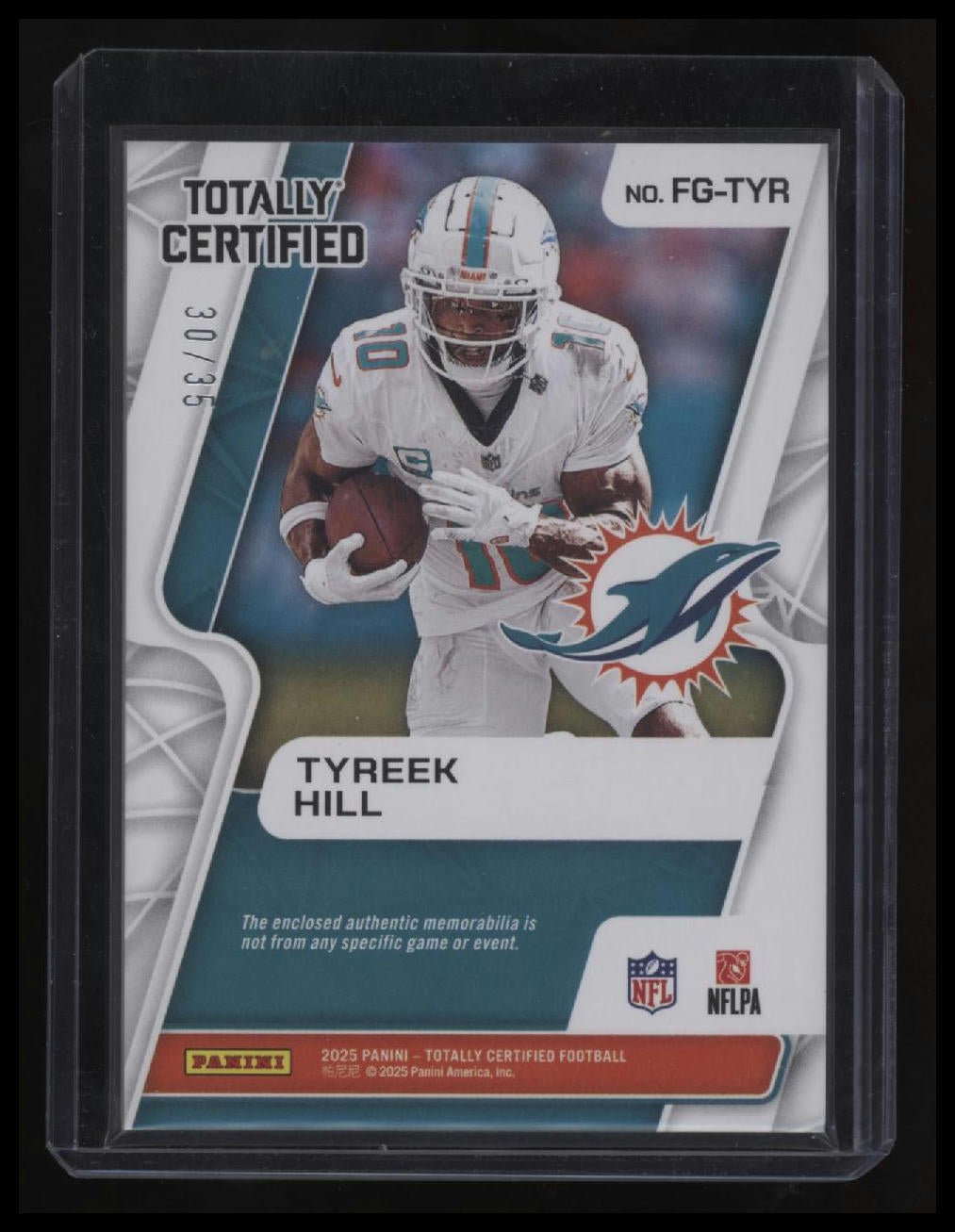 2025 Panini Totally Certified Tyreek Hill Fabric of the Game Platinum Camo #/35