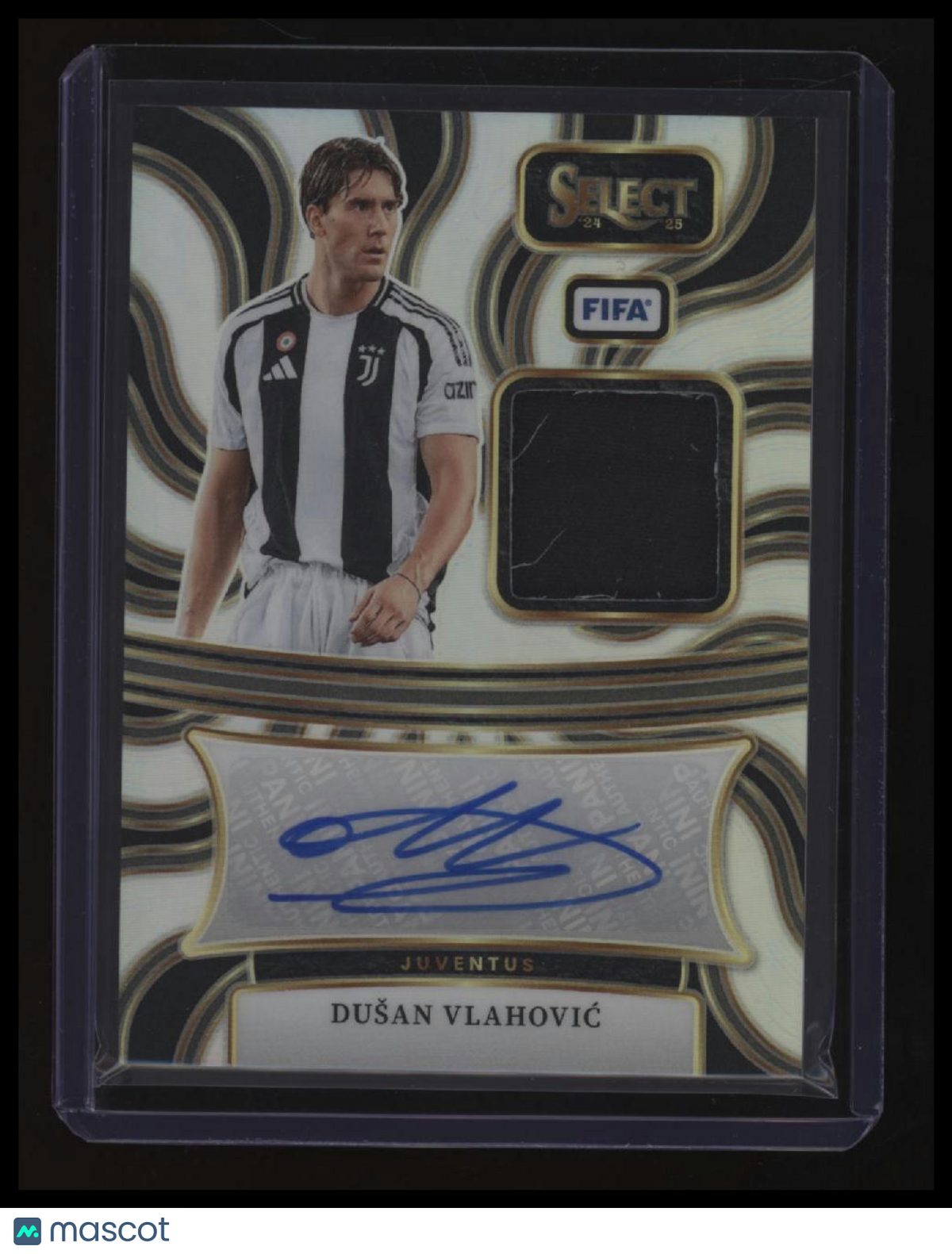 2024/25 Select FIFA Soccer Dusan Vlahovic Patch Autograph