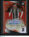 2025-26 Topps Chrome UEFA Club Competitions Dušan Vlahović Auto Orange #/25